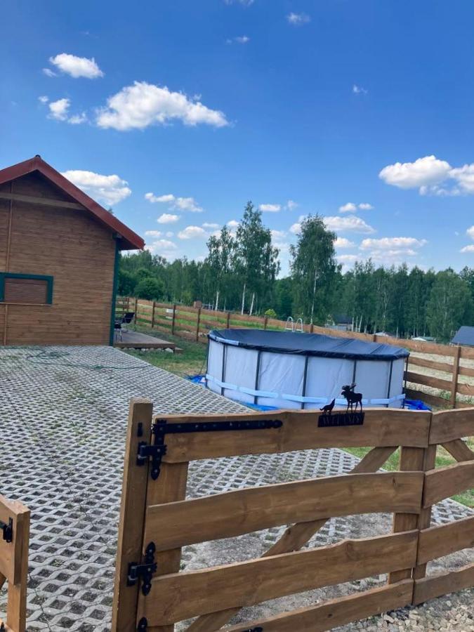 Zielona Chatka Nad Sapina Pozezdrze Extérieur photo